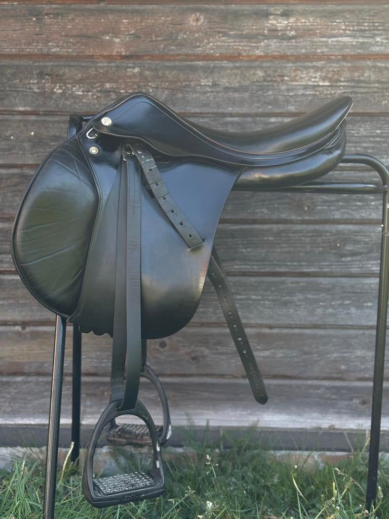 2x Prestige springzadel met toebehoren, Dieren en Toebehoren, Ophalen, Gebruikt, Springen