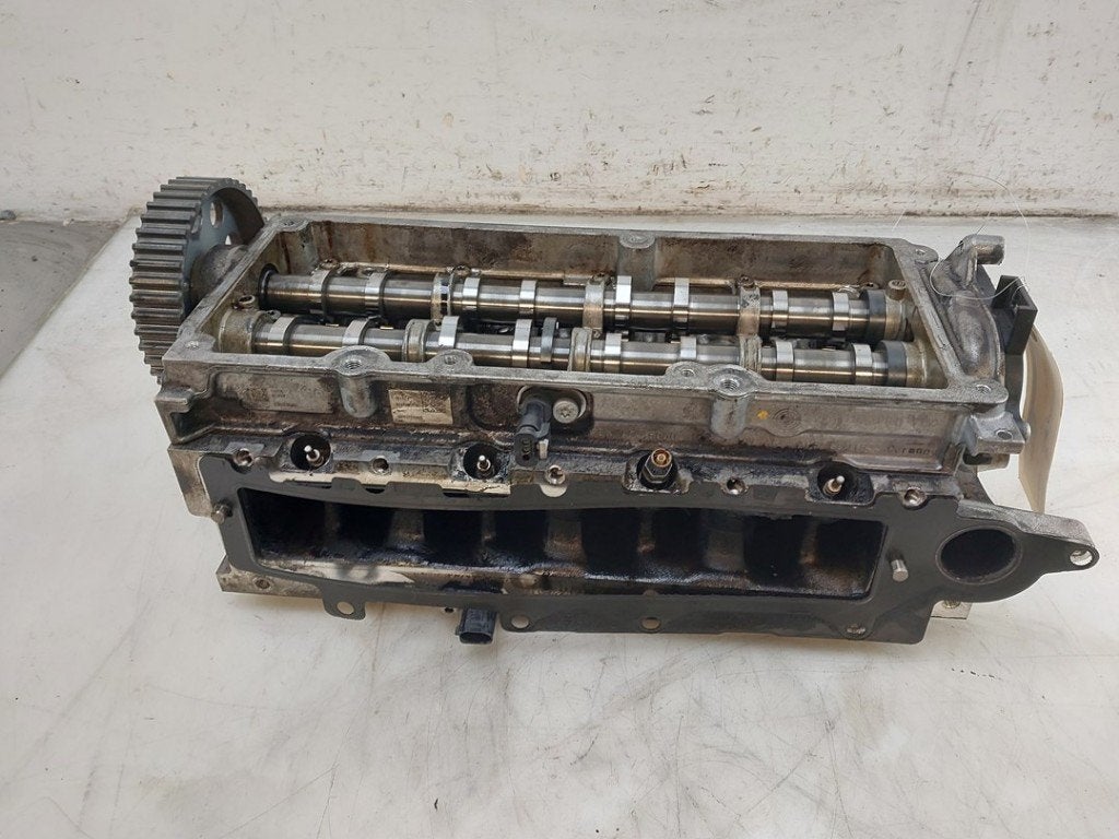 CILINDERKOP Volkswagen Passat (3G2) (01-2014/03-2024), Gebruikt, Volkswagen, Volkswagen AG, Kundenbetreuung@volkswagen.de