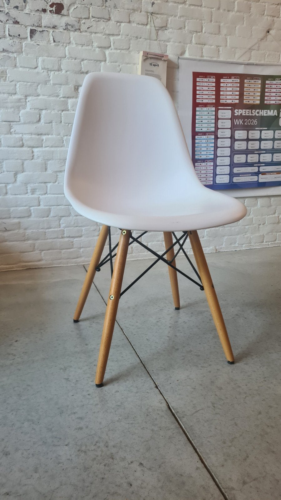 6 vitra eames stoelen, Huis en Inrichting, Stoelen, Ophalen