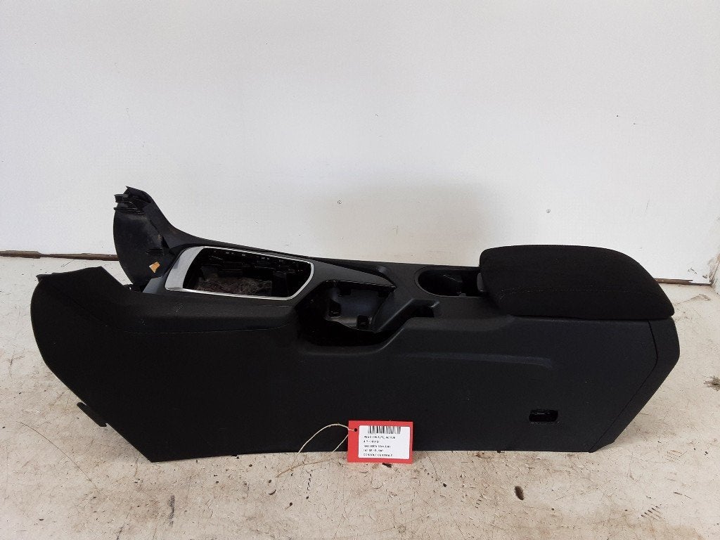 MIDDENCONSOLE Peugeot 308 (L3 / L8 / LB / LH / LP), Auto-onderdelen, Gebruikt, Mevr. I. Hauben, Rue de l'Espoir 34 34
4030  GRIVEGNÉE, BE