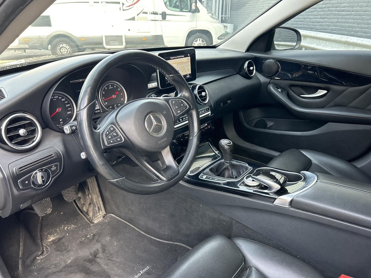 Mercedes-Benz C 180 Lease Edition | Leder | Climate | Navi |, Auto's, 116 g/km, Blauw, Parkeerassistent, C-Klasse