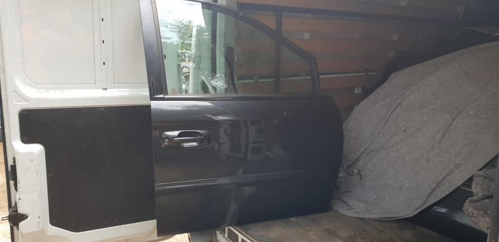 CHRIJSLER VOYAGER PORTIER RECHTS VOOR BJ 2001 2009, Gebruikt, -, Deur, -