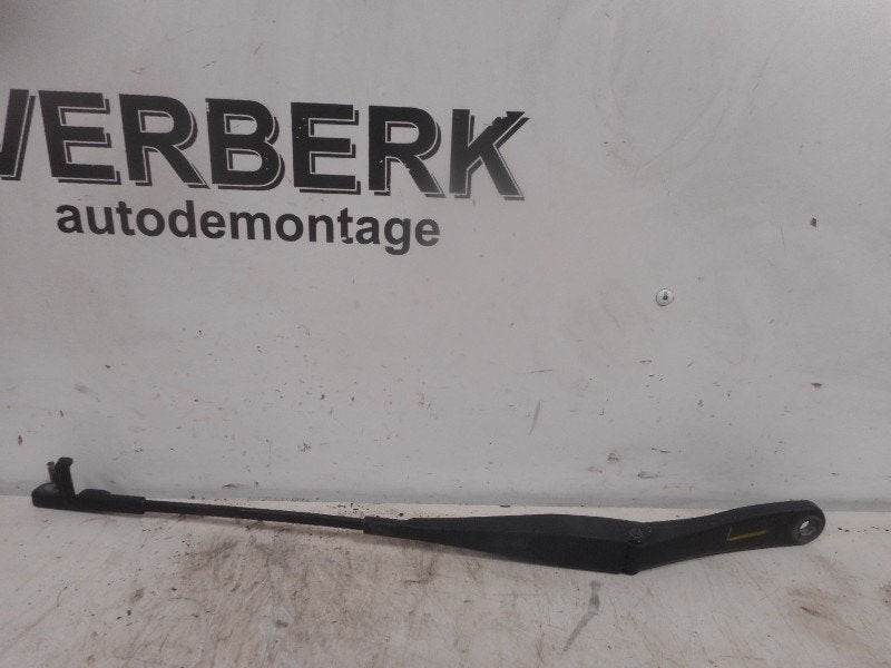 BRAS ESSUIE GLACE AVANT GAUCHE Astra H (L48) (13111219), Opel, Opel Automobile GmbH, Utilisé, Kontakt-opel@opel.com