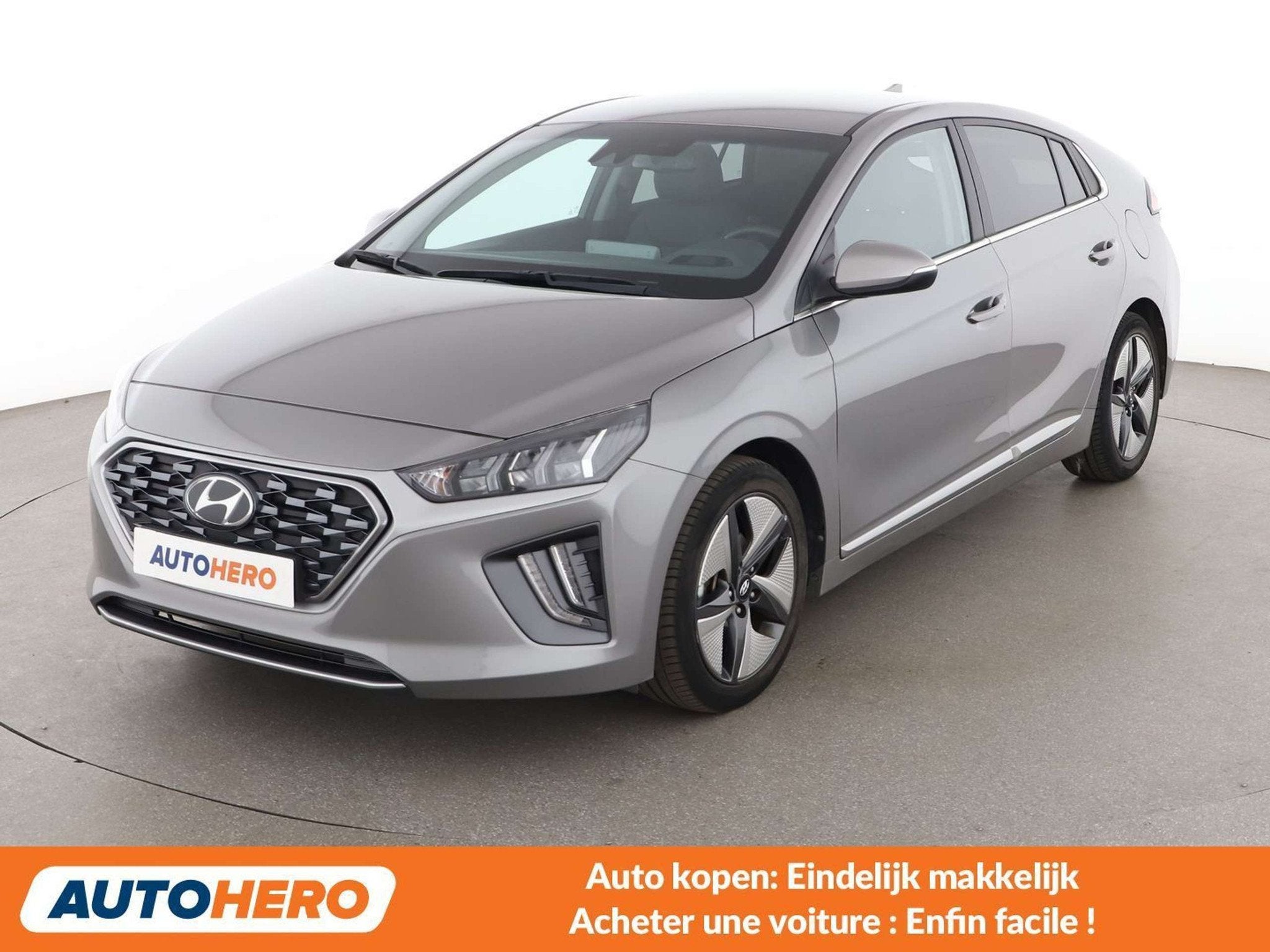 Hyundai IONIQ 1.6 Hybrid Premium (bj 2022, automaat), Auto's, Stof, Gebruikt, Euro 6, 1580 cc