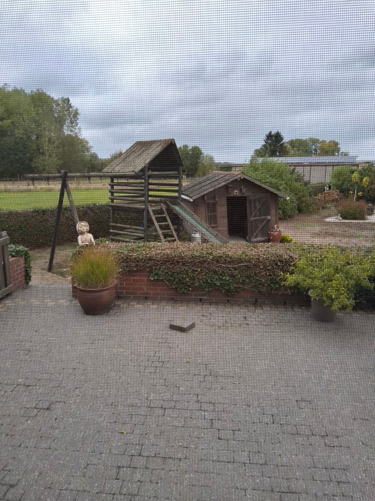 speeltuig in hout  voor kinderen