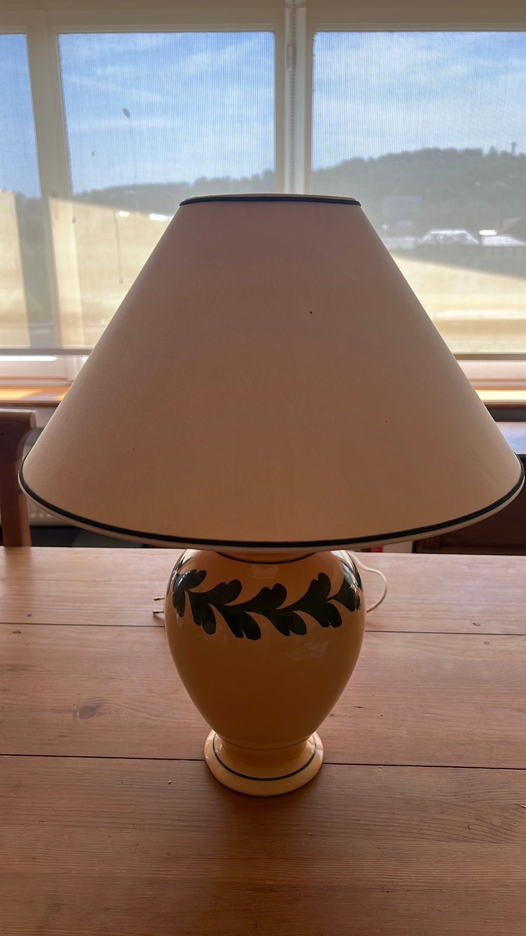 Lampe de salon jaune et vert, Gebruikt, Vintage, Sfeerlamp, Geel