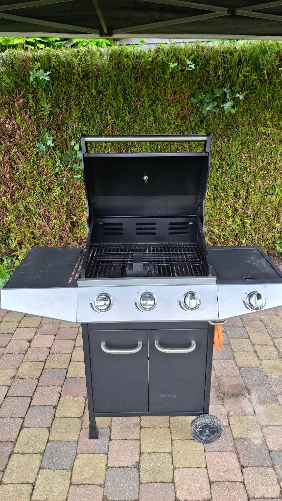 gasbarbecue 1x gebruikt wegens overlijden, Enlèvement, Comme neuf, Overig