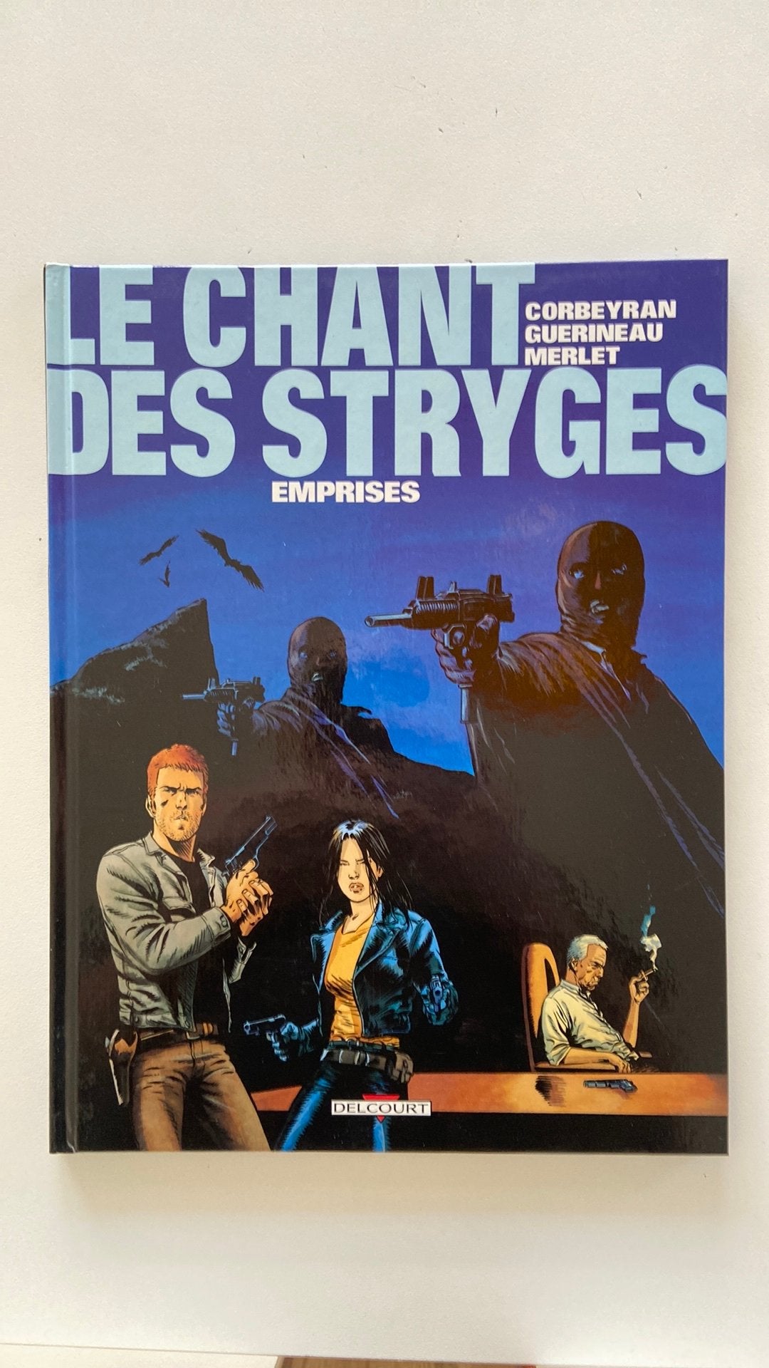 Le chant des Stryges T3 Emprises, Enlèvement, Comme neuf