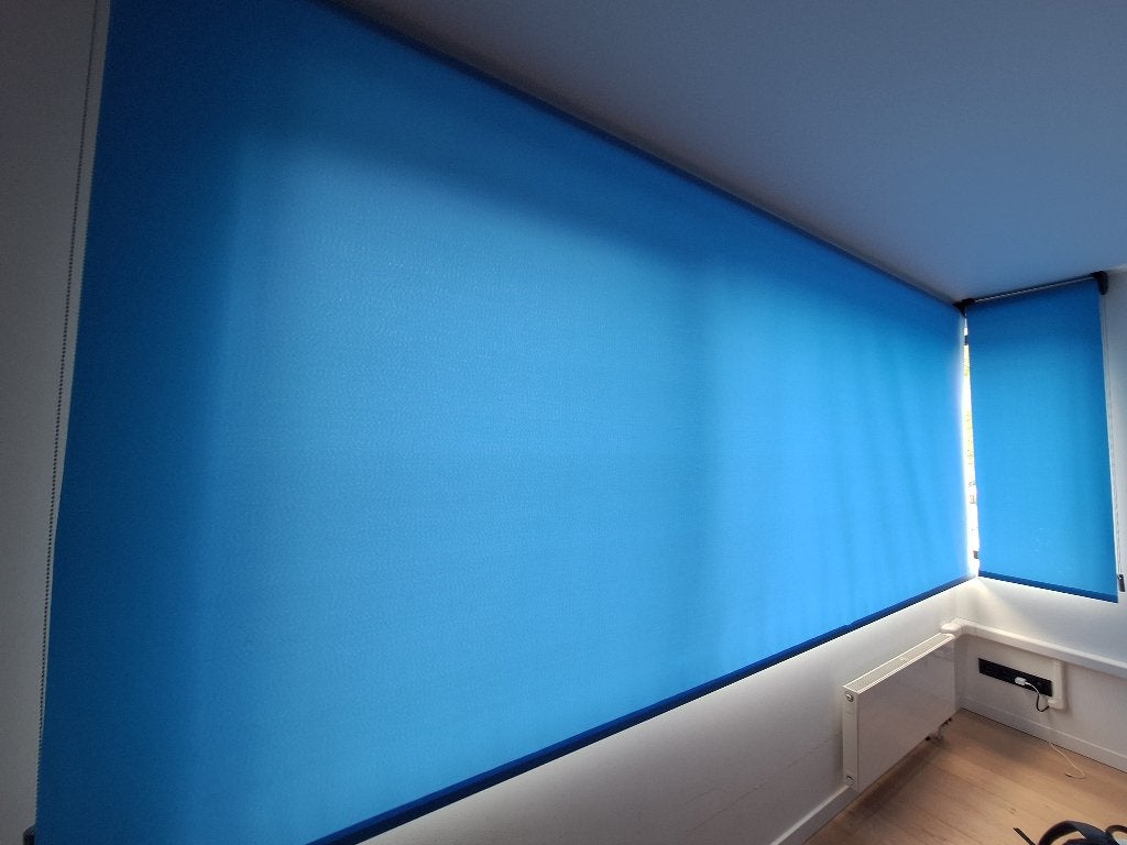 Blauwe rolgordijnen, Huis en Inrichting, Ophalen, Gebruikt, Blauw, 190 cm