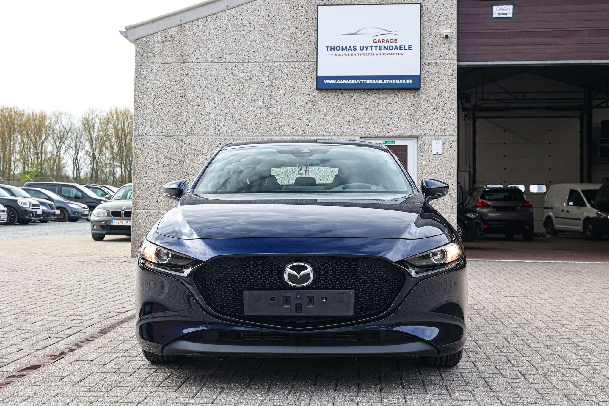 Mazda 3 NAVIGATIE*APPLE-CARPLAY*NAVIGATIE*PARKEERSENSOREN*, 1349 kg, Achat, Euro 6, Boîte manuelle