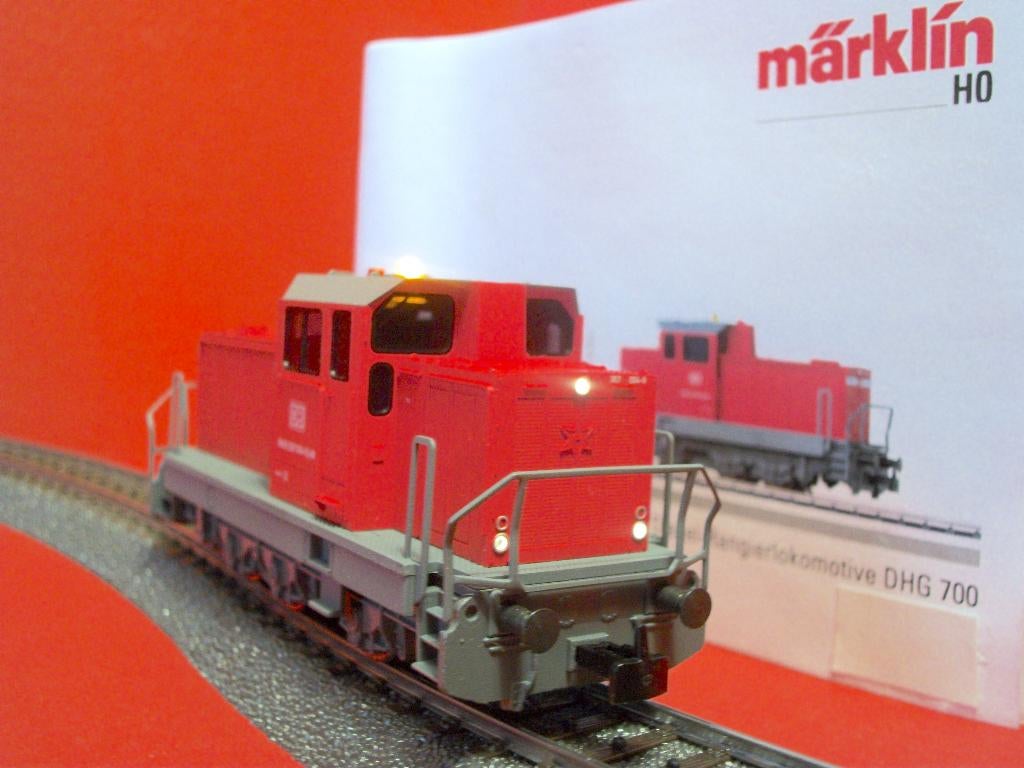 LOCO DIESEL AVEC GYROPHARE - MARKLIN DIGITAL MFX SOUND - H0, Neuf, Enlèvement ou Envoi, Courant alternatif, NS