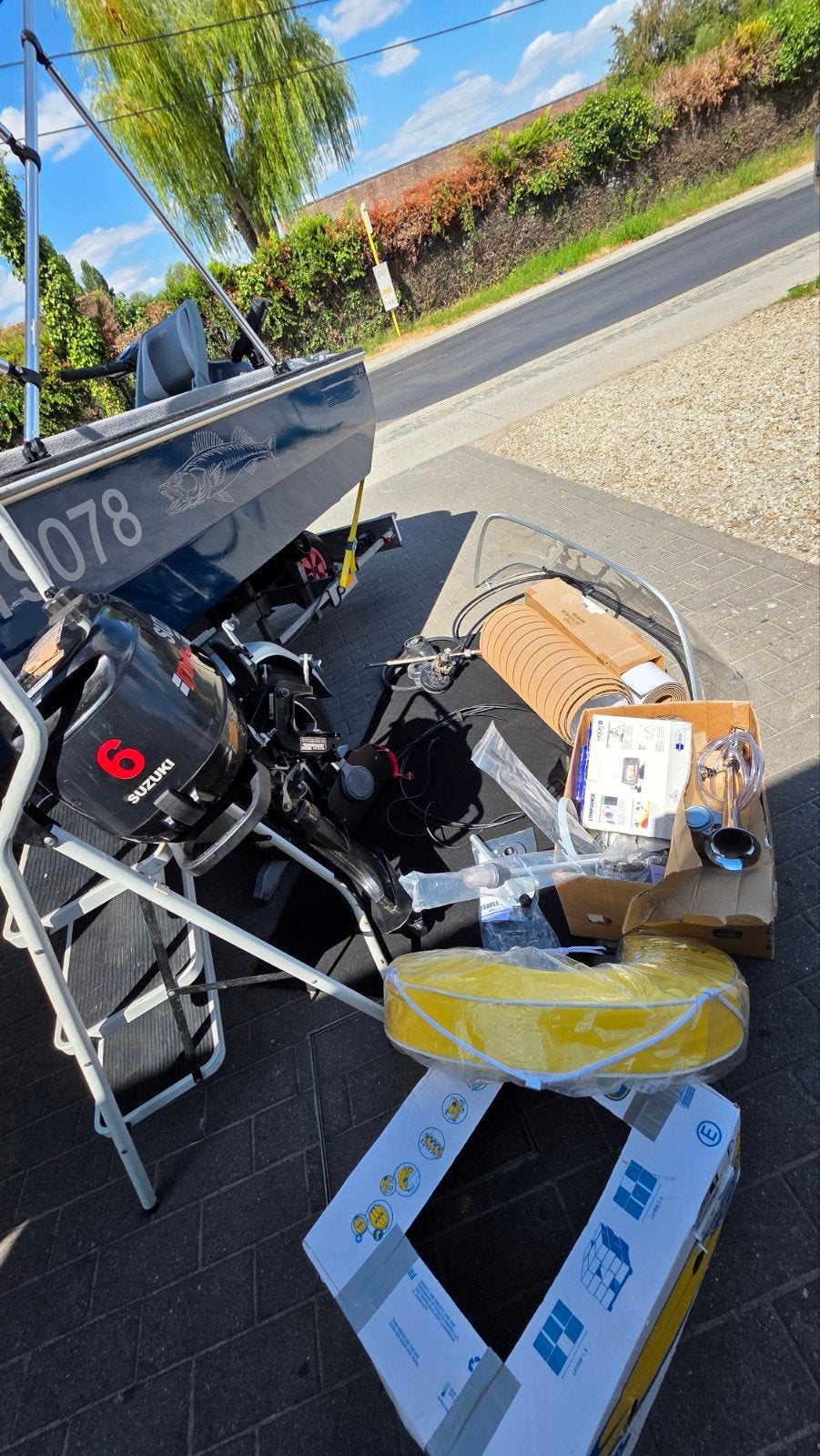 Suzuki DF6 4 takt en allerlei andere onderdelen en accessoir, Watersport en Boten, Ophalen