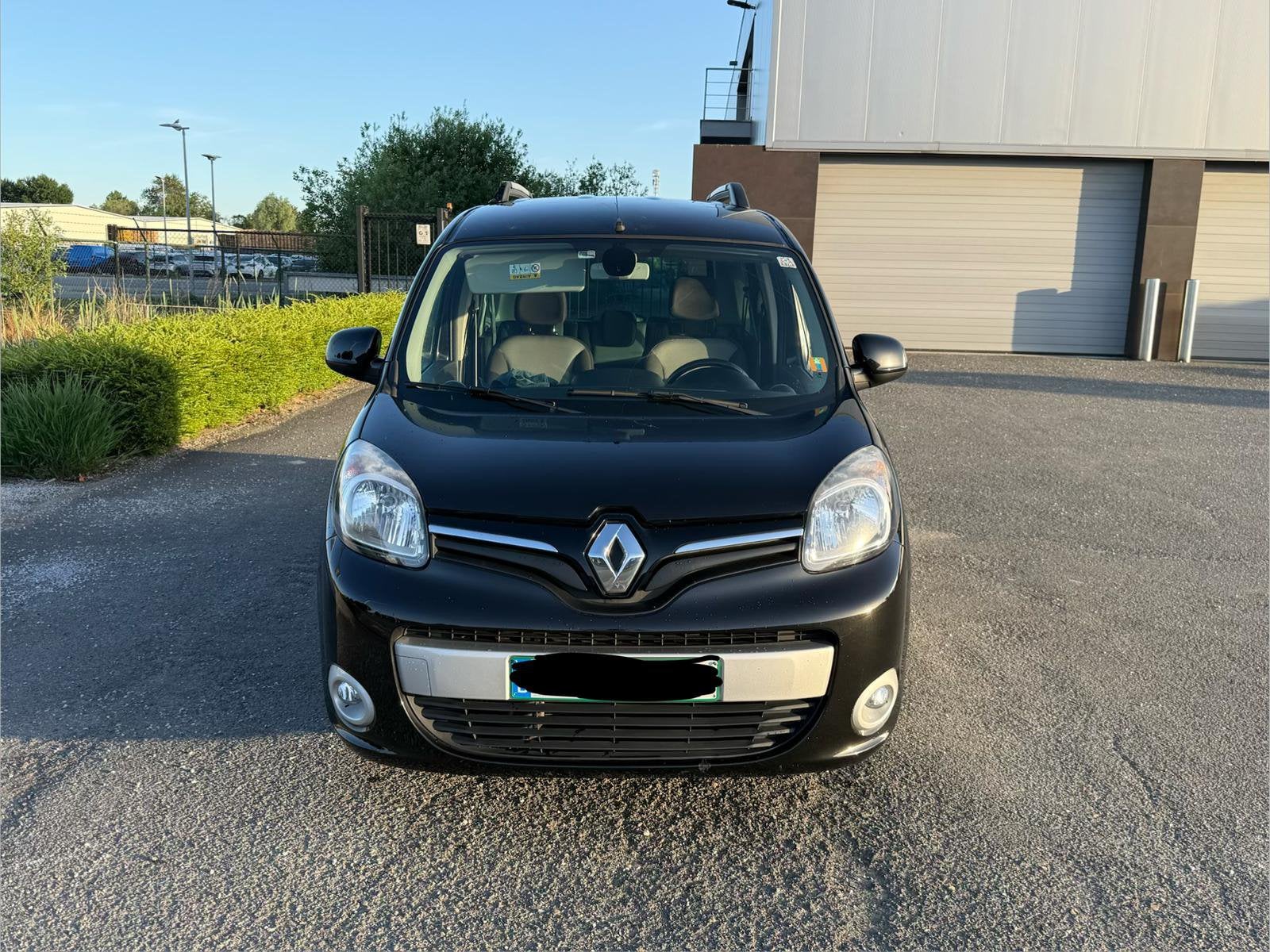 Renault kangoo Essence 1.2, Autos, Achat, Euro 6, Noir, 5 portes