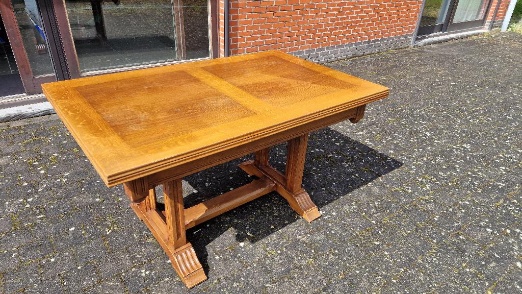 Massieve uitschuifbare tafel, Ophalen, 100 tot 150 cm, 50 tot 100 cm, Zo goed als nieuw