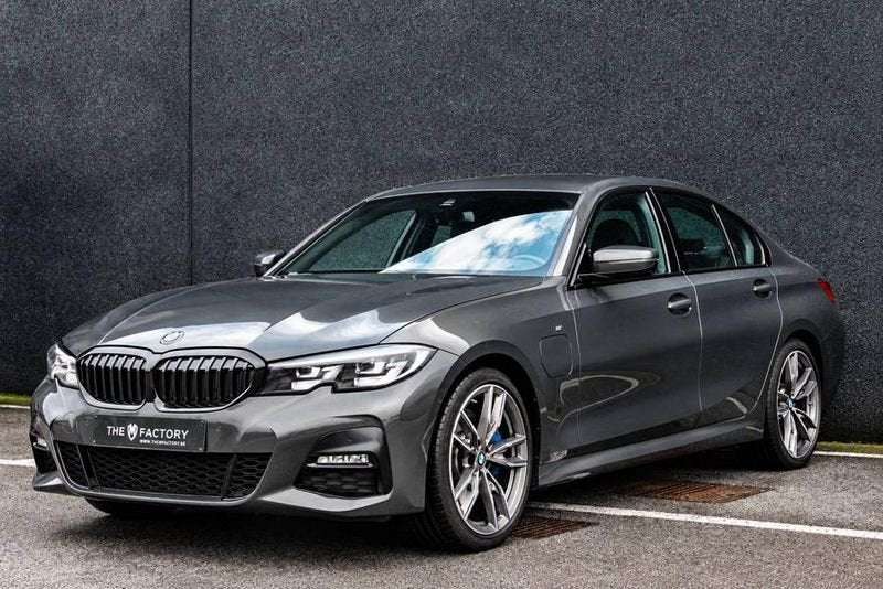 BMW Série 3, Auto's, Automaat, 4 cilinders, Leder, https://public.car-pass.be/vhr/e0c19797-b712-4284-8699-af9af922df5d