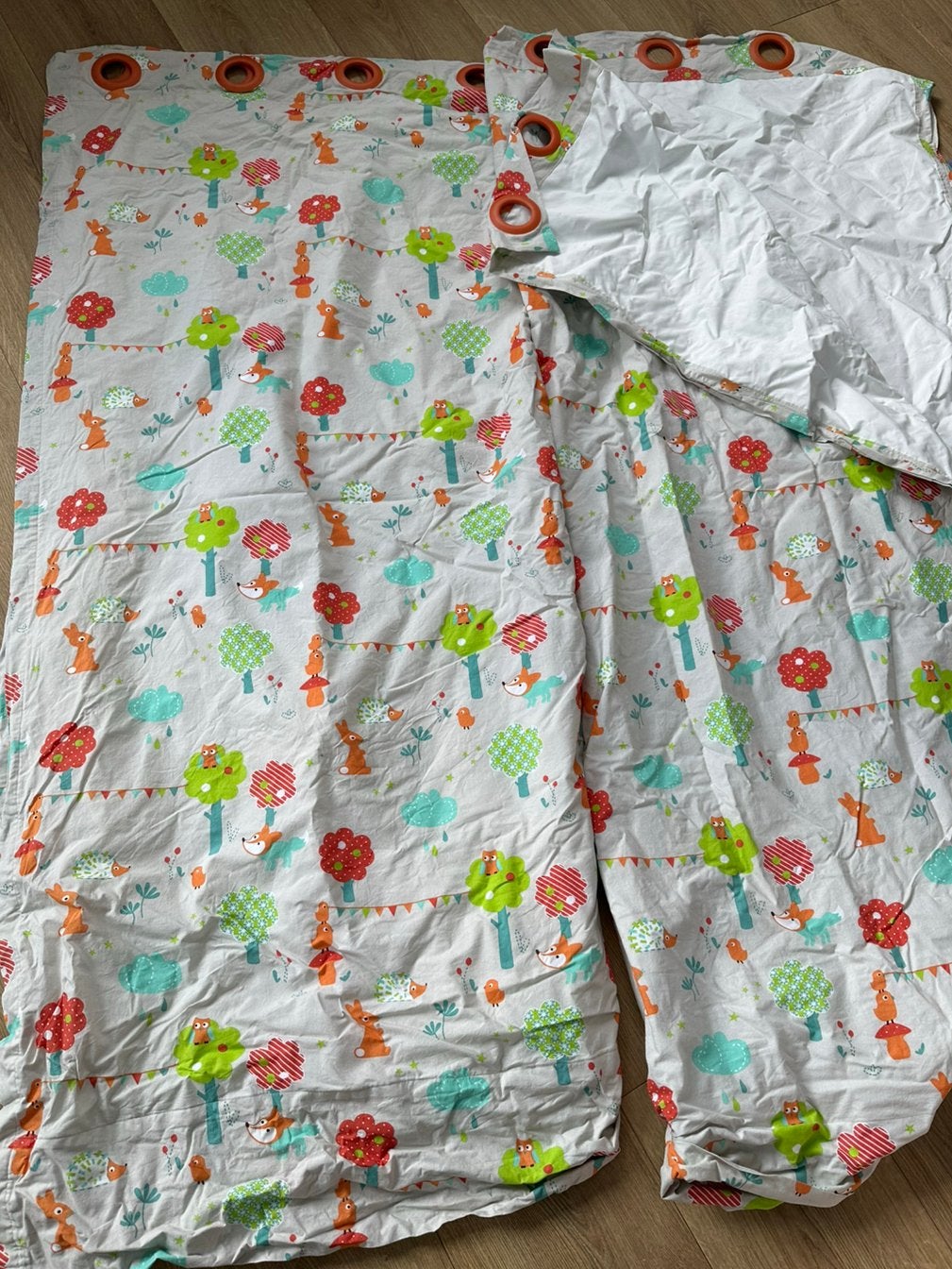 2 rideaux occulatants enfant 1m60 long x 1m40 large, Enlèvement ou Envoi, Comme neuf, Occultant