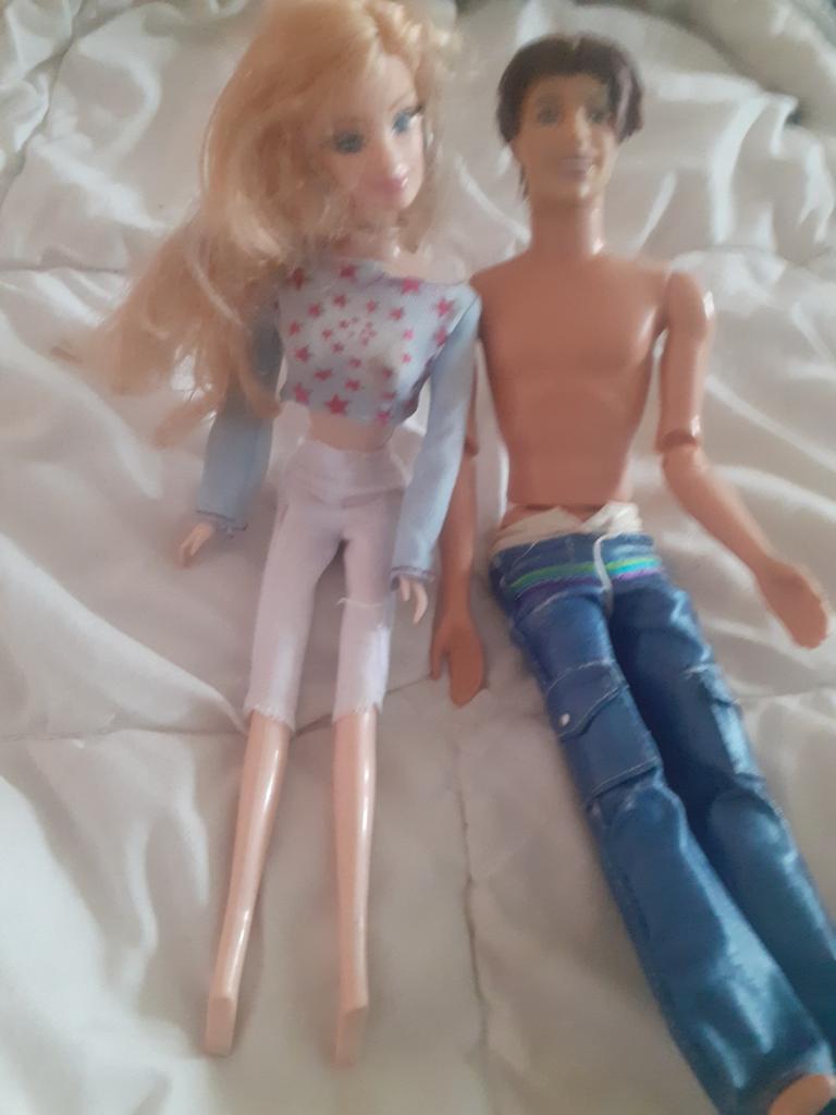 Poupée Barbie, Enlèvement, Poupée