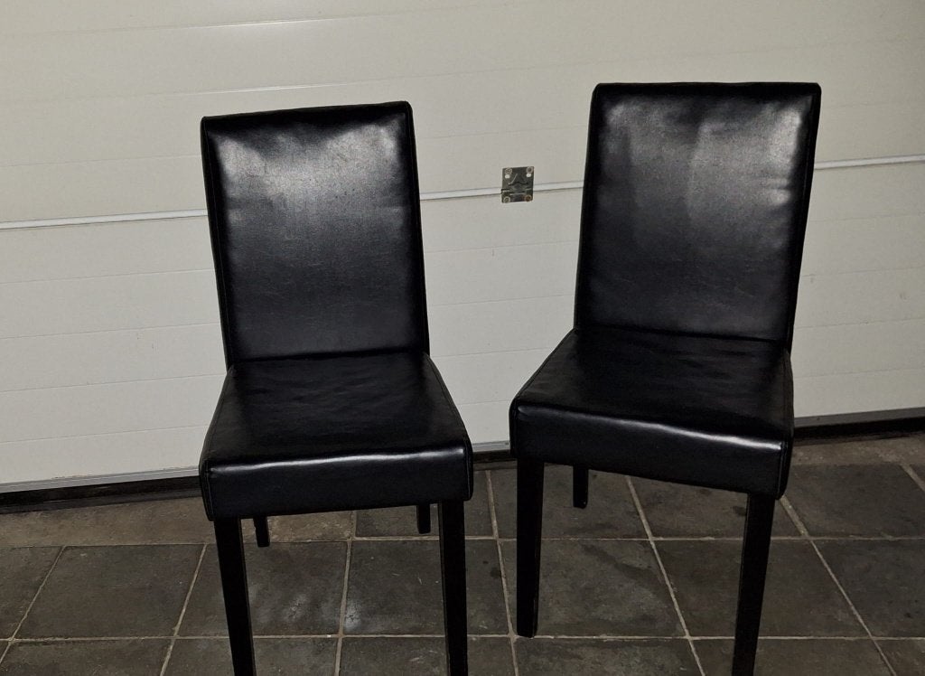 Gratis 2 stoelen zwart, Huis en Inrichting, Stoelen, Ophalen, Gebruikt, Zwart, Twee