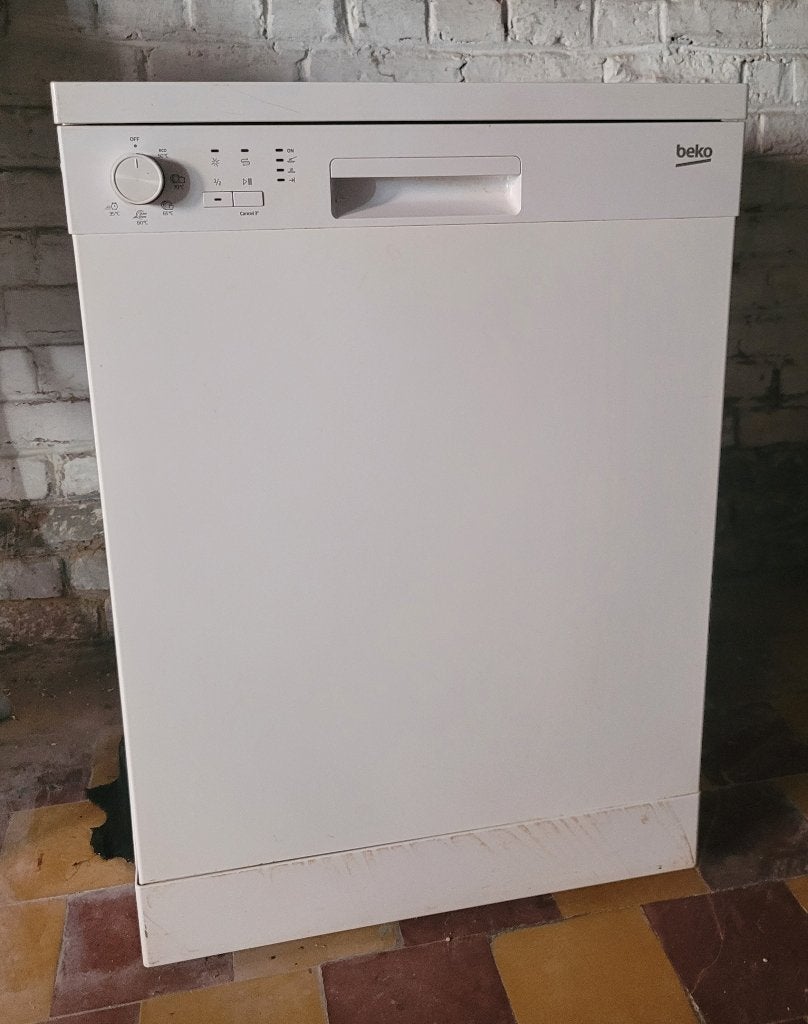 Lave-vaisselle BEKO, Elektronische apparatuur, Vaatwasmachines, Gebruikt, Tussenbouw, 10 tot 14 liter, Ophalen