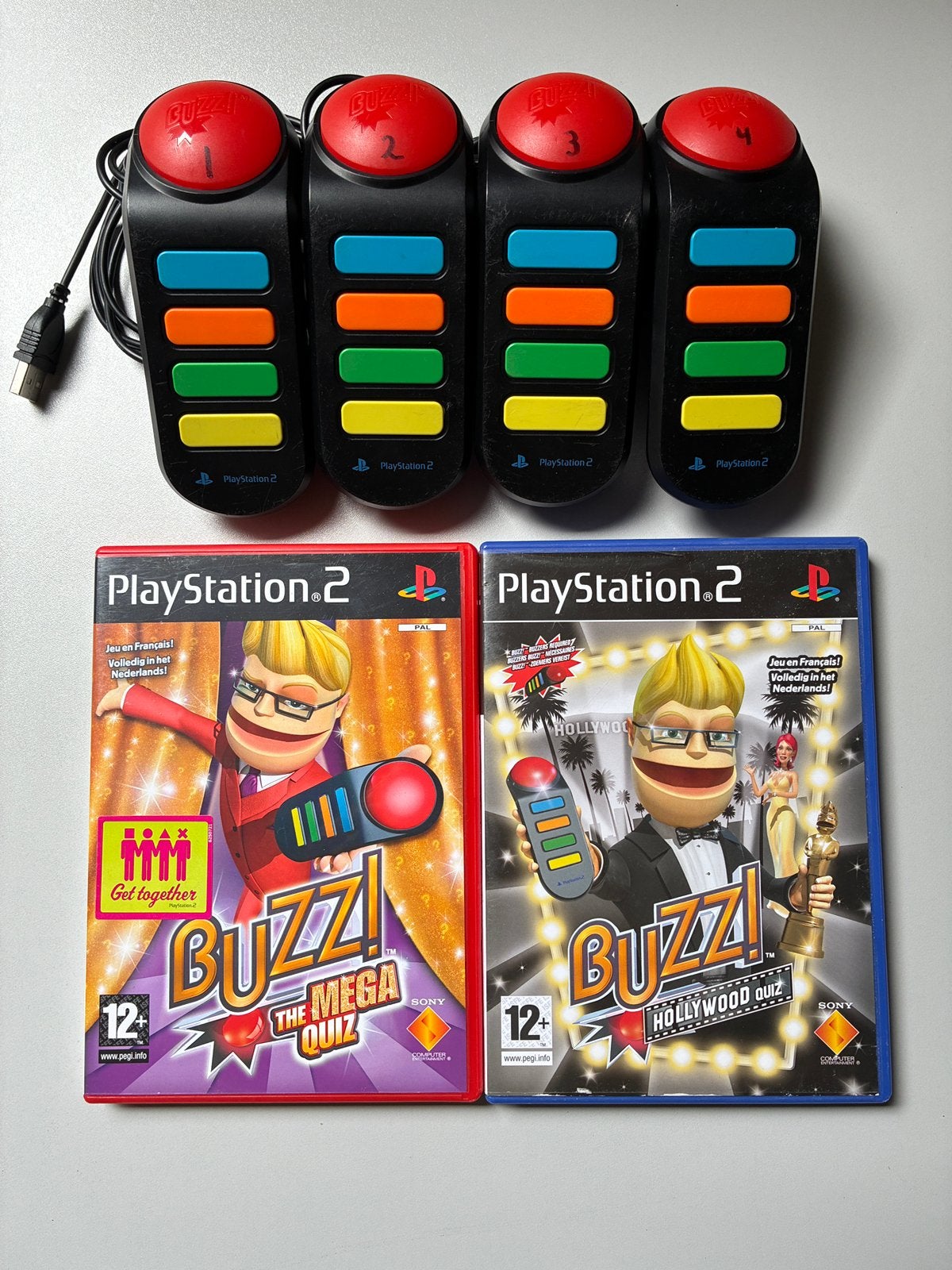 Buzz! The Mega Quiz & Hollywood Quiz met 2 Buzz sets, Games en Spelcomputers, Verzenden, Zo goed als nieuw