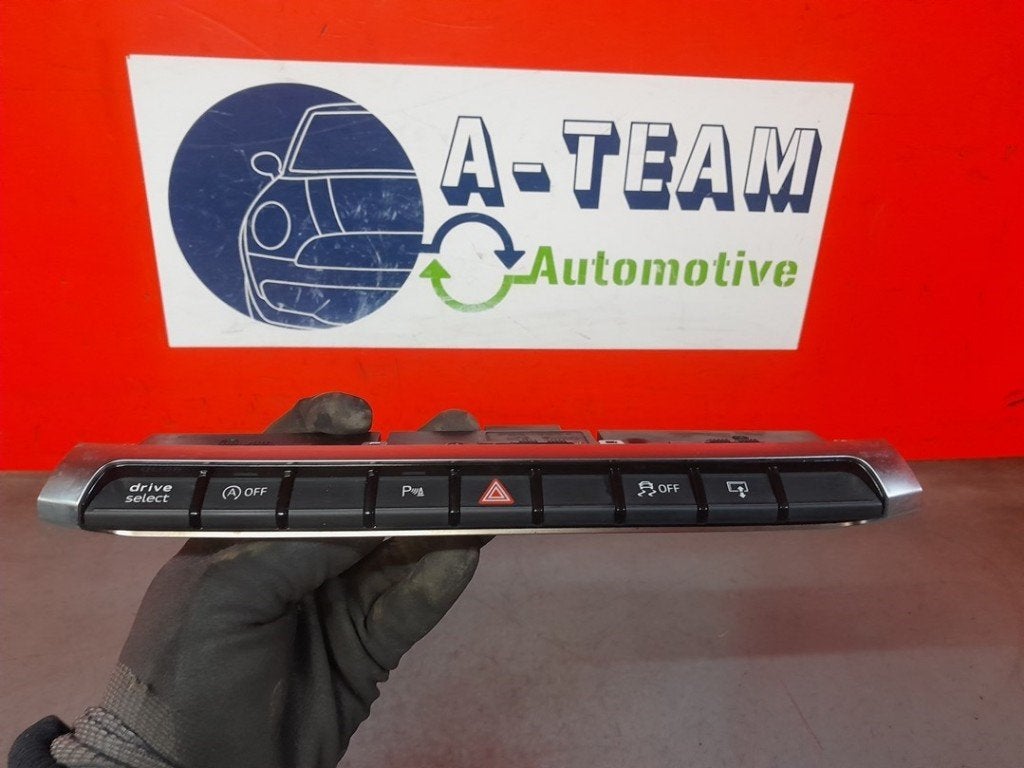 ALARMLICHTEN SCHAKELAAR Audi RS 3 Sportback (8VA / 8VF), Info@audi.de, Audi, Audi AG, Gebruikt