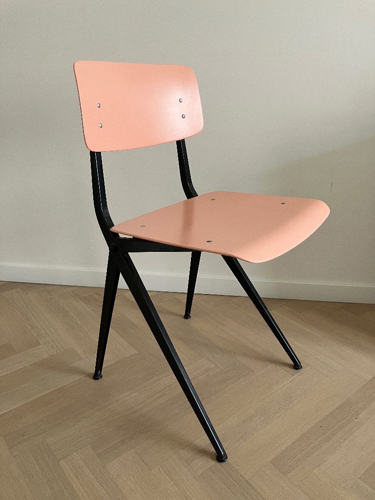 Roze stoel in stijl Result Friso Kramer, Vintage, retro, Autres couleurs, Enlèvement, Utilisé