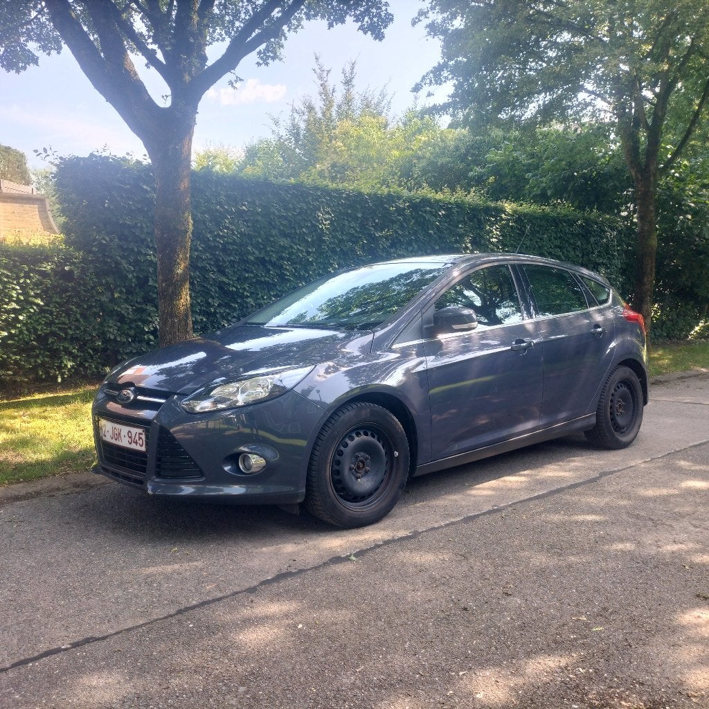 Ford Focus 1.6 Benzine 2011, Auto's, Euro 5, 4 cilinders, 1600 cc, Handgeschakeld