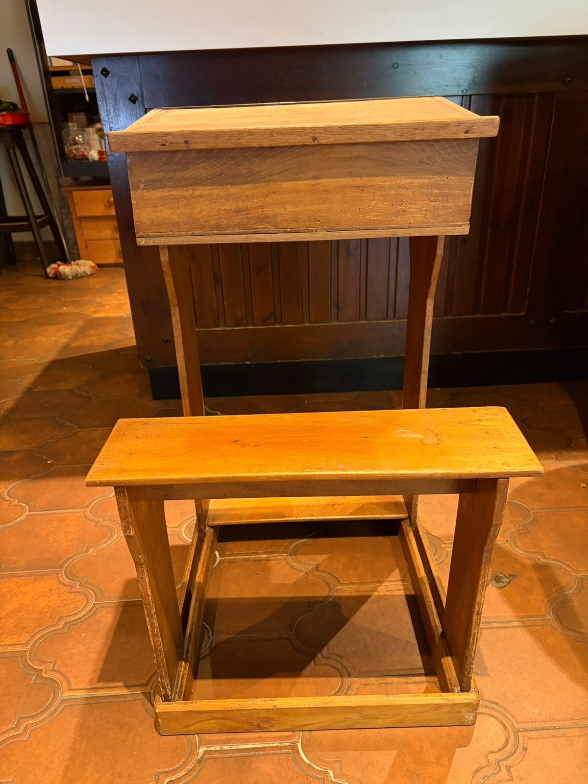 Bureau d'école à l'ancienne, Enlèvement, Utilisé, Bois