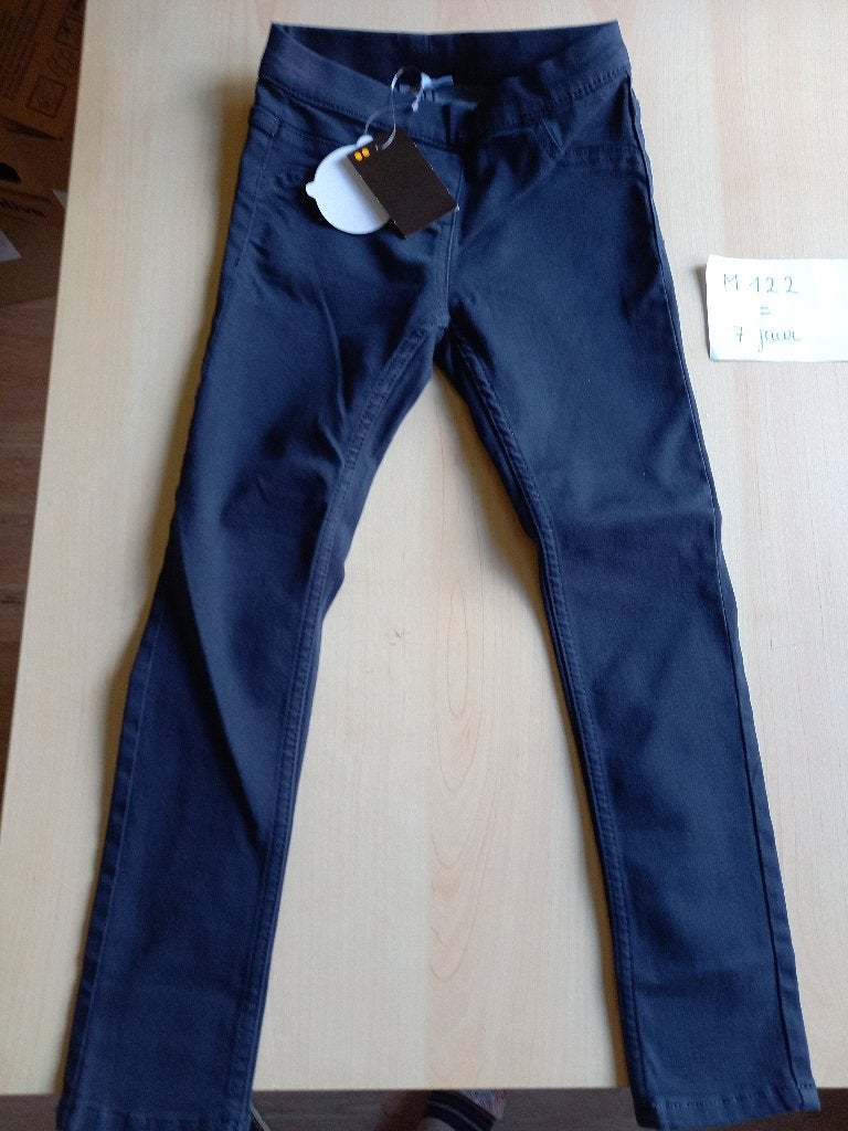 Nieuw jeansbroek maat 122 meisje JBC, Broek, Meisje, Nieuw, Ophalen of Verzenden
