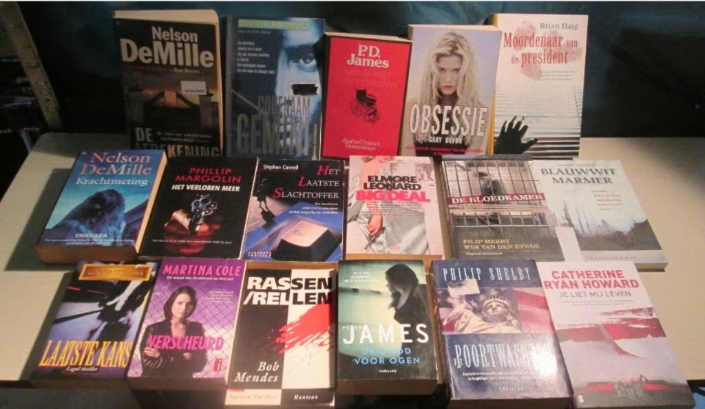 17 Prima Nederlandstalige Thrillers, Ophalen of Verzenden, Zo goed als nieuw