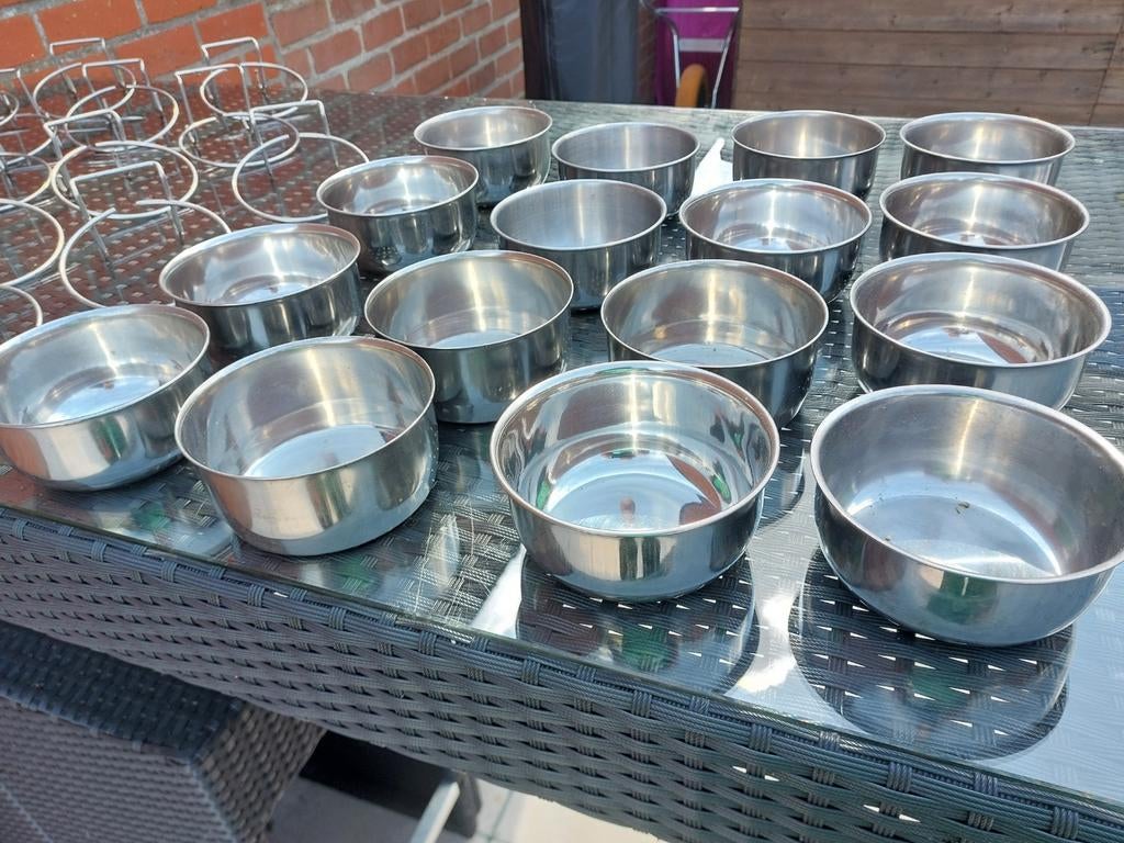 Voederpotten, Dieren en Toebehoren