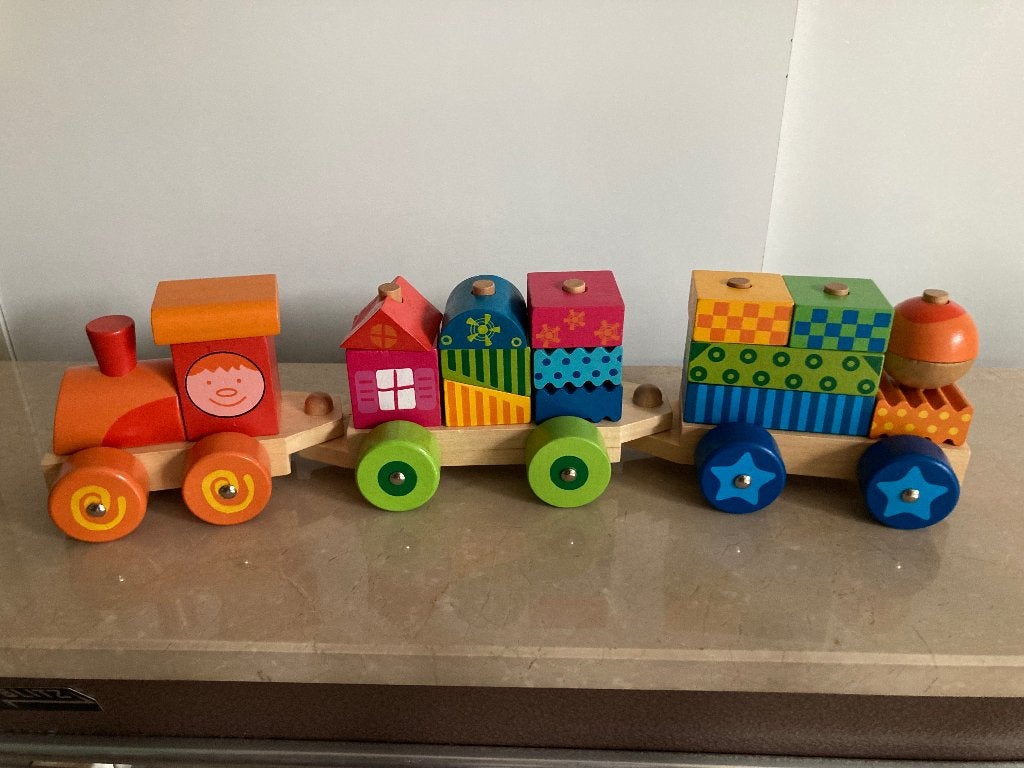 Houten blokkentrein (nieuw), Ophalen of Verzenden, Nieuw, Duw- of Trekspeelgoed