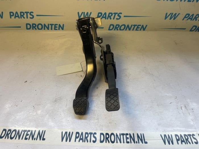 Pedalen Set van een Volkswagen UP, Auto-onderdelen, Gebruikt, -, Volkswagen, -