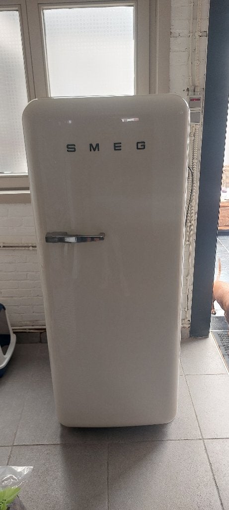 Smeg koelkast, Ophalen, Gebruikt, Met vriesvak