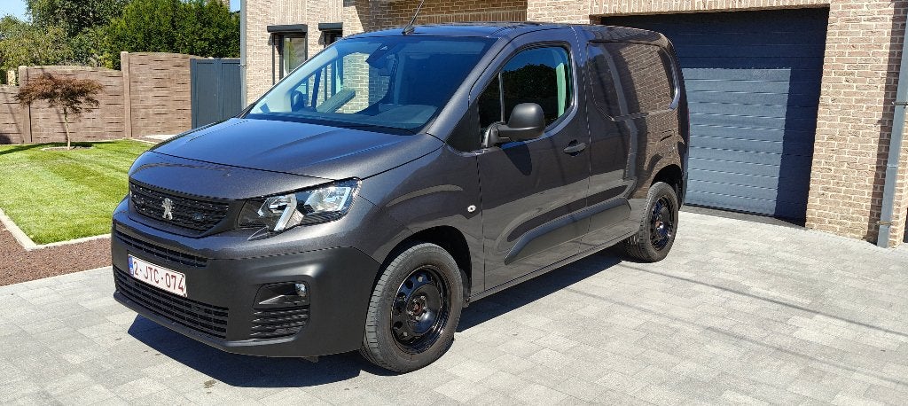 peugeot partner, Stof, 4 cilinders, 96 kW, Diesel