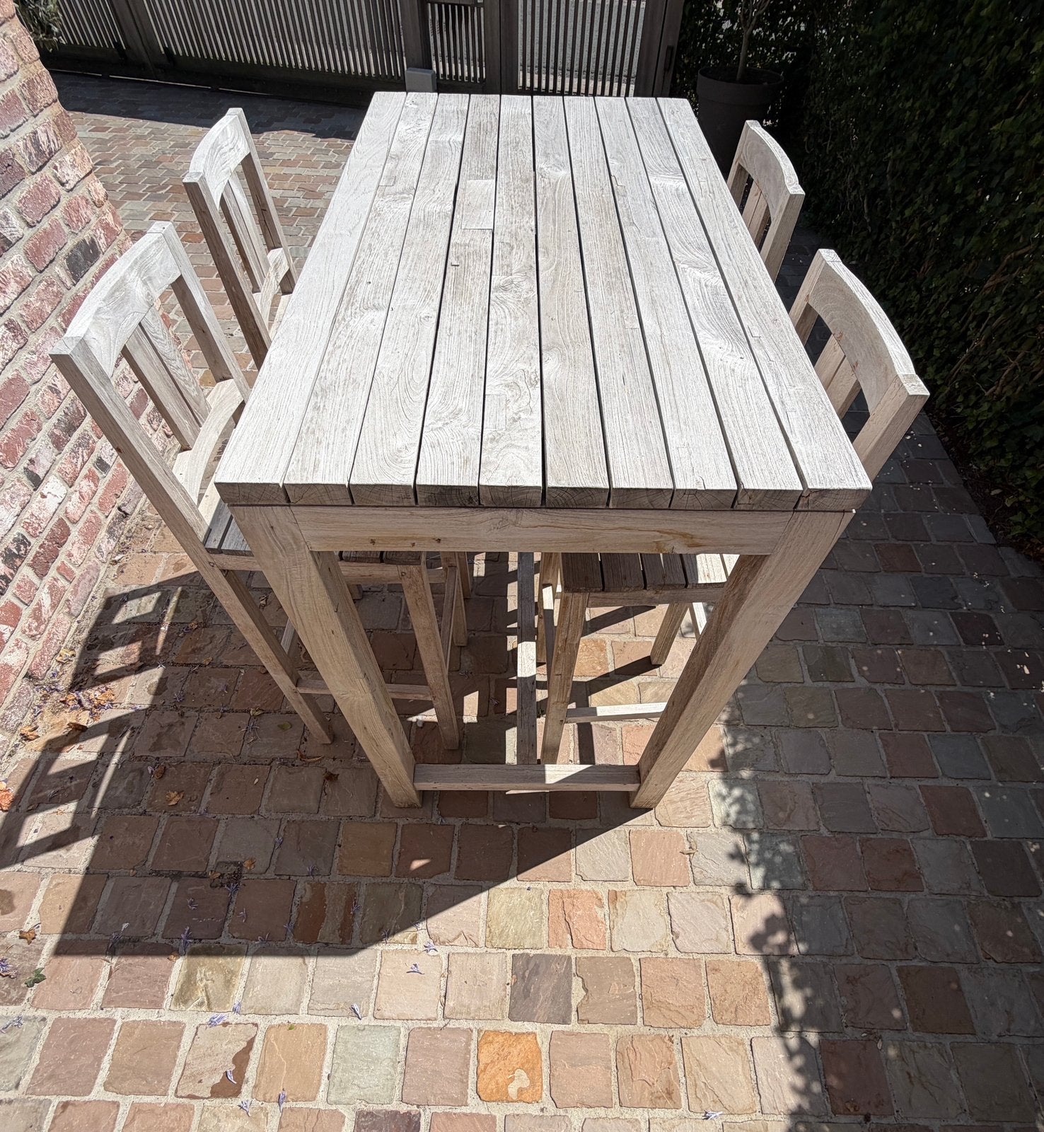 Nieuwe Bartafel en barstoelen, Tuin en Terras, Tuintafels, Ophalen, Zo goed als nieuw, Hout