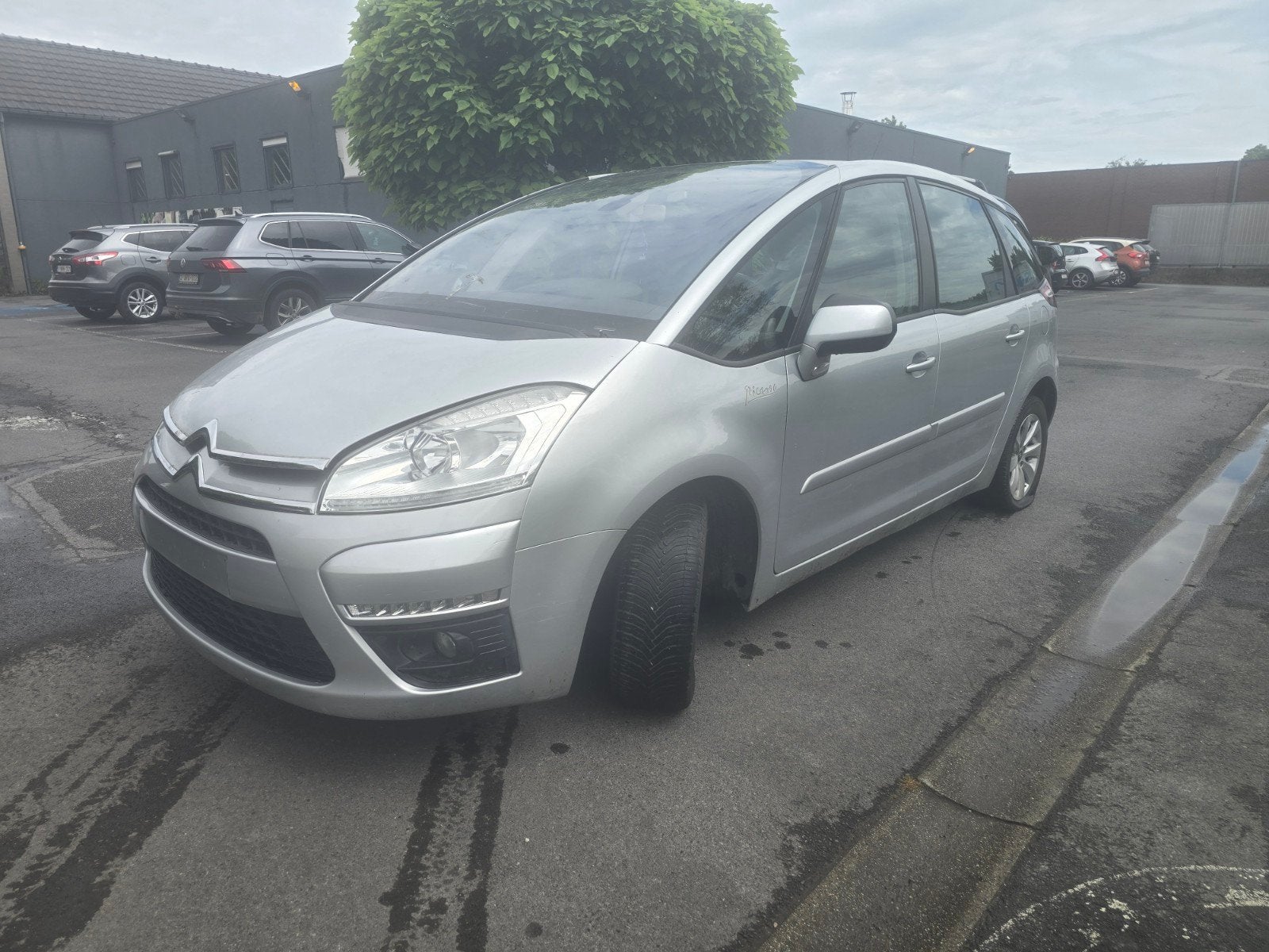 Citroën c4 picasso 2.0HDI(problème d'injecteur), Entreprise, Boîte manuelle, 5 portes, Diesel