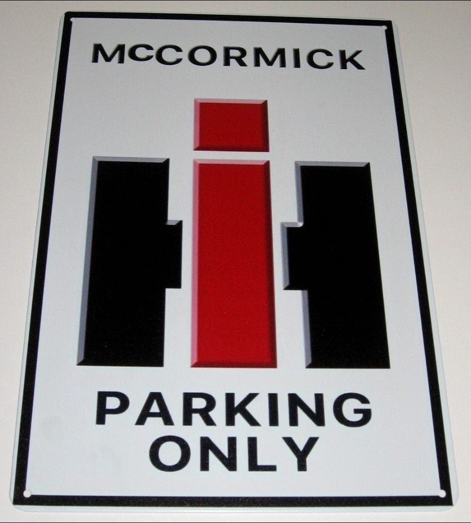 McCormick Tractor : Bord Logo McCormick - Parking Only, Envoi, Neuf, Panneau publicitaire