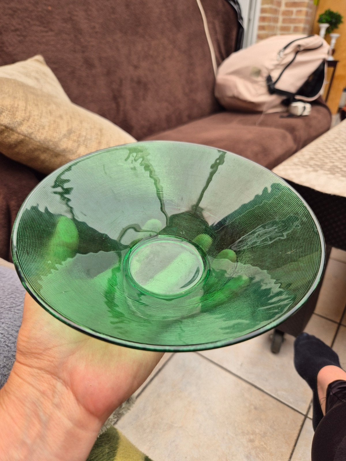 Vintage groene glazen fruitschaal in goede staat, Enlèvement ou Envoi