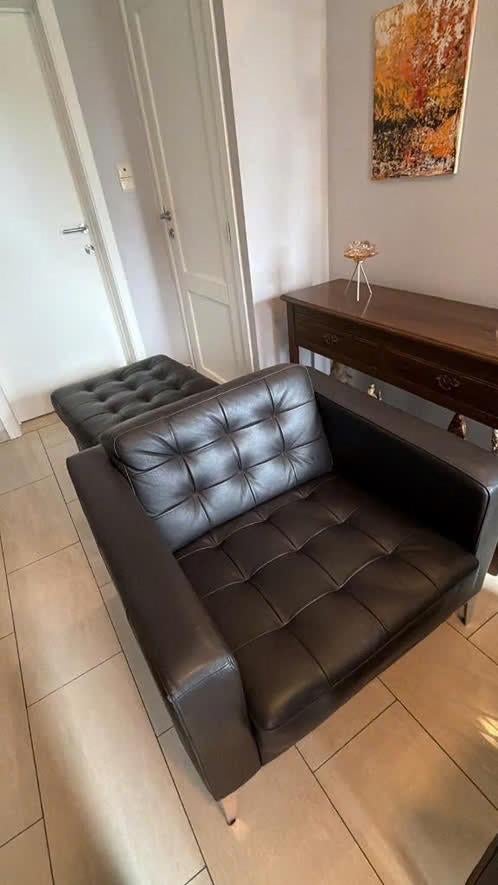 Zwarte leren fauteuils Landskrona + poef, Huis en Inrichting, Fauteuils, Ophalen, Zo goed als nieuw, Leer