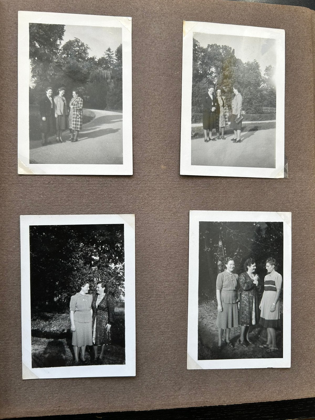 WO2 Duits fotoalbum strasbourg, LW helferinnen, Verzamelen, Verzenden, Luchtmacht, Foto of Poster