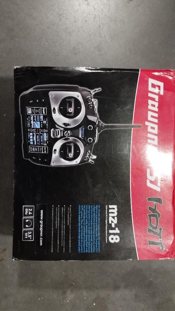Radio Graupner MZ18, Hobby & Loisirs créatifs, Modélisme | Avions & Hélicoptères, Comme neuf, Avion, Autres marques, Enlèvement ou Envoi