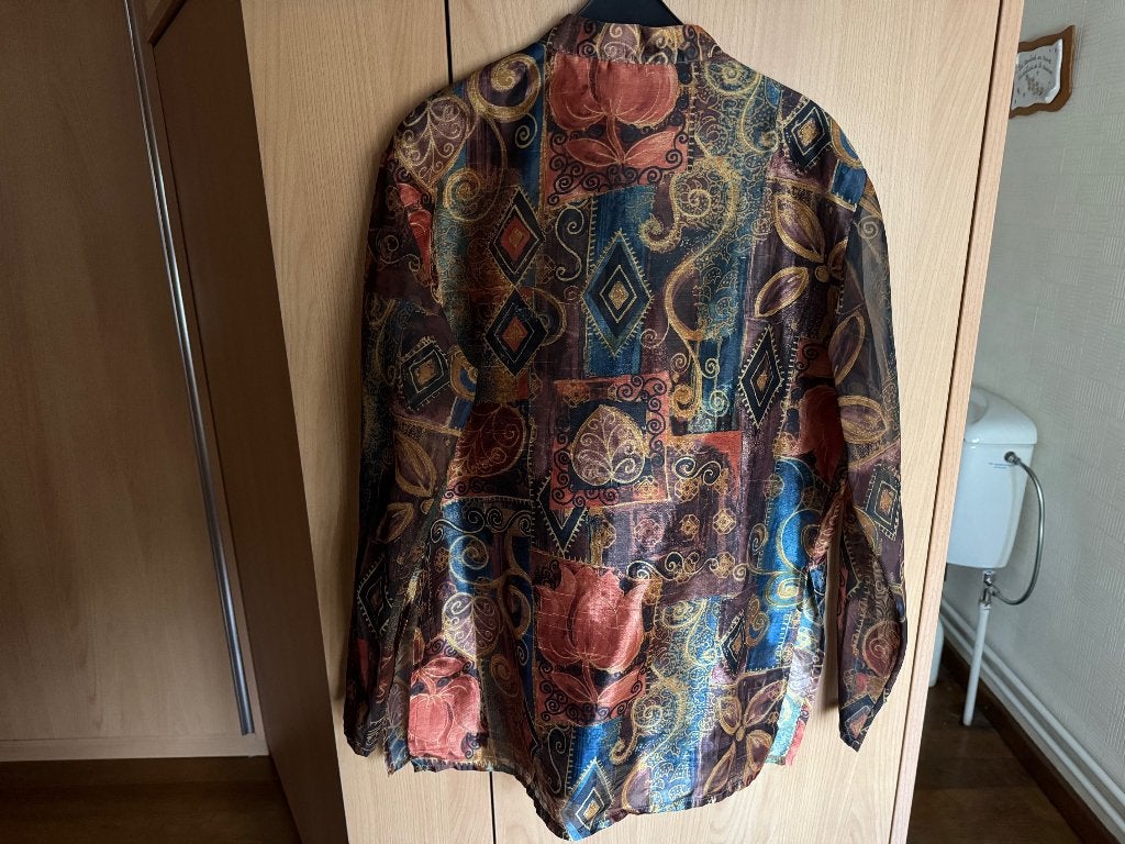 mooie bloes - merk Printemps - maat 42/44 - nieuw, Kleding | Dames, Blouses en Tunieken, Printemps France, Meerkleurig, Maat 42/44 (L)