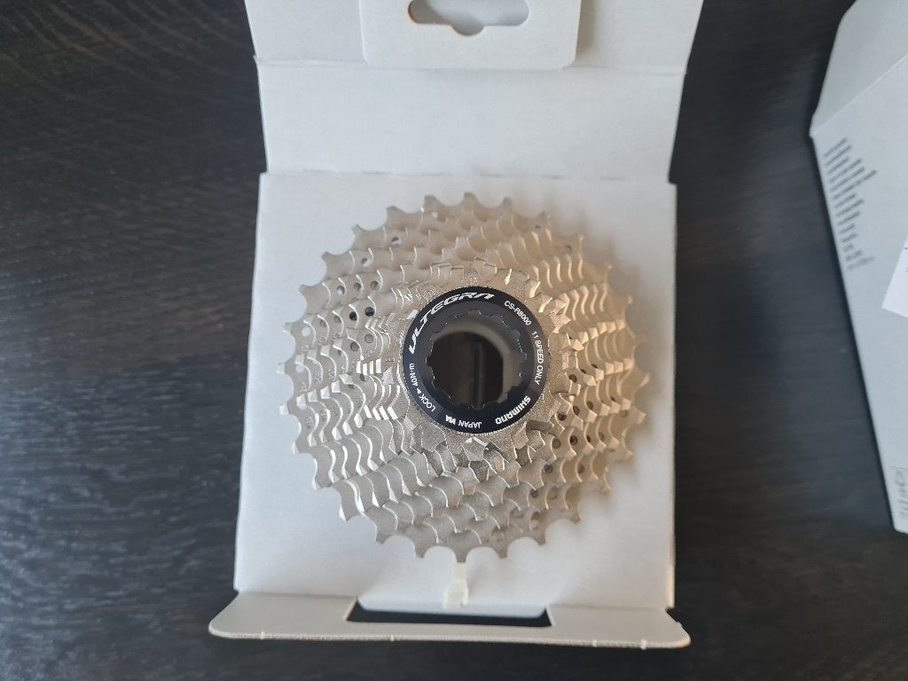 Shimano Ultegra cassete CS-R8000 11 speed, Neuf, Shimano Ultegra, Enlèvement, Autres types