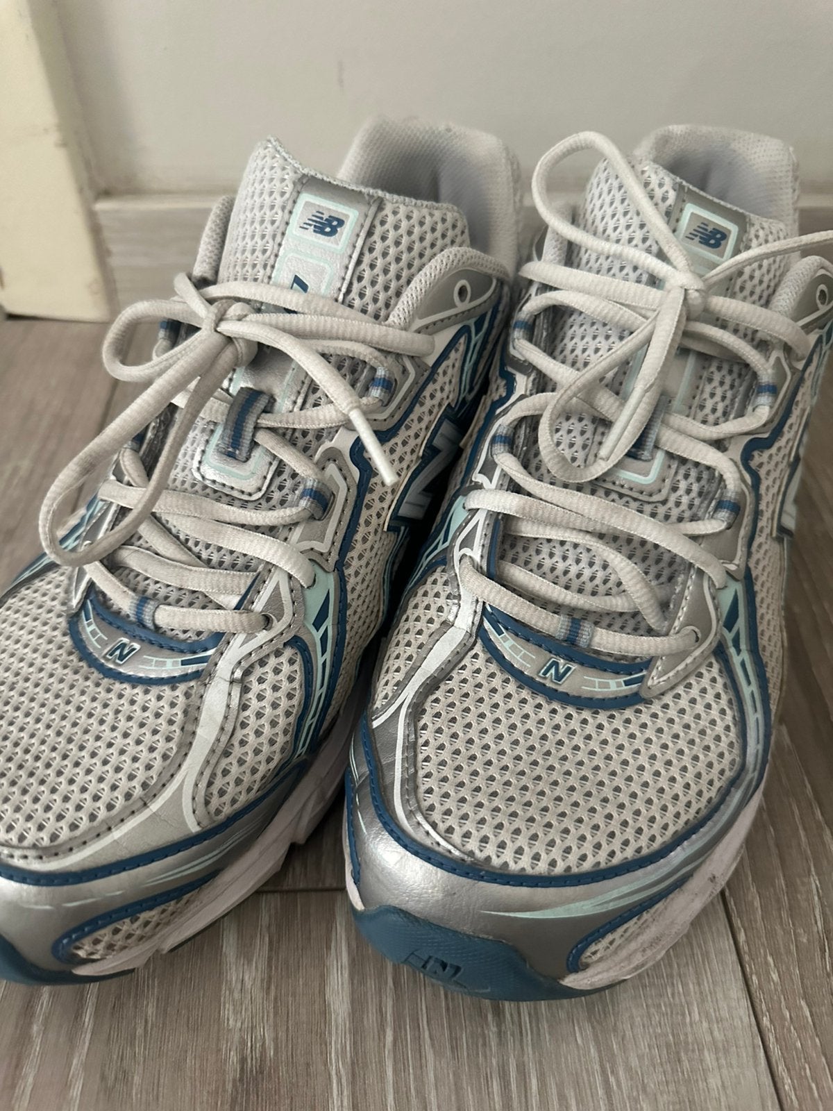 New Balance 740 pointure 45, Sport en Fitness, Loopsport en Atletiek, Ophalen, Zo goed als nieuw