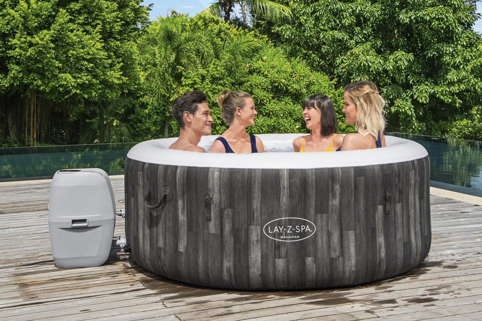 Jacuzzi voor 2 à 4 pers.    2 zomers gebruikt, Ophalen of Verzenden, Gebruikt, Filter, Opblaasbaar