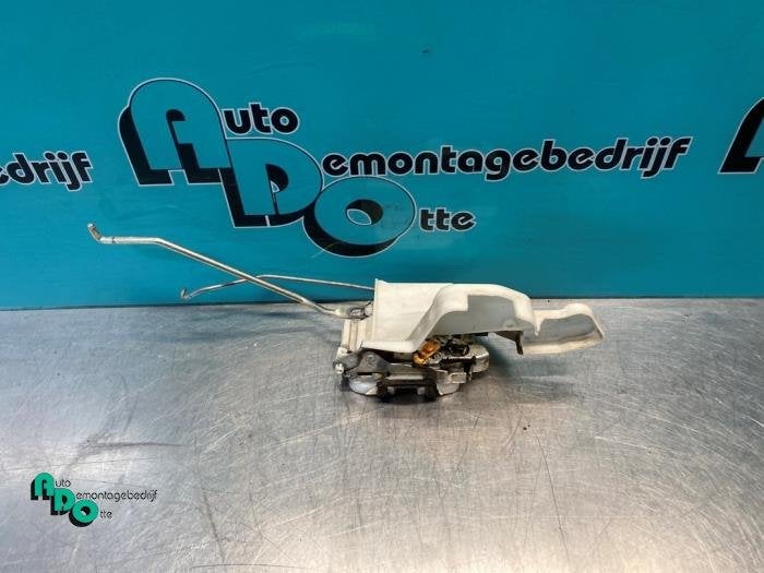 Deurslot Mechaniek 4Deurs links-voor van een Fiat Bravo (Bra, Gebruikt, -, -, Ophalen of Verzenden