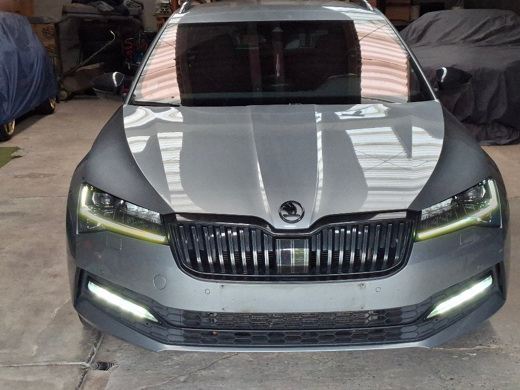 Skoda Superb Combi lichte Vracht, Auto's, 4 cilinders, 5 deurs, Particulier, Te koop