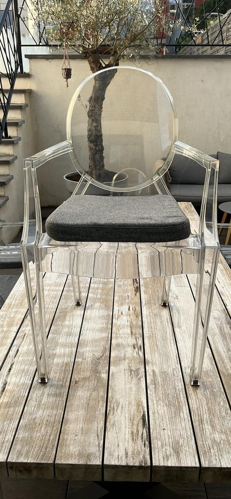 Kartell Louis Ghost stoel , Crystal kleur, Ophalen, Gebruikt, Overige kleuren, Vijf, Zes of meer stoelen