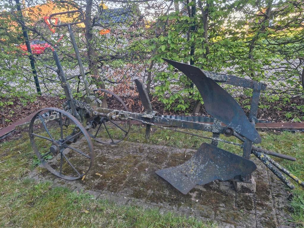 Ancienne charrue, Enlèvement